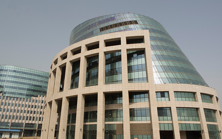 太原經(jīng)濟(jì)開發(fā)區(qū)高科技孵化基地防火門、防火卷簾